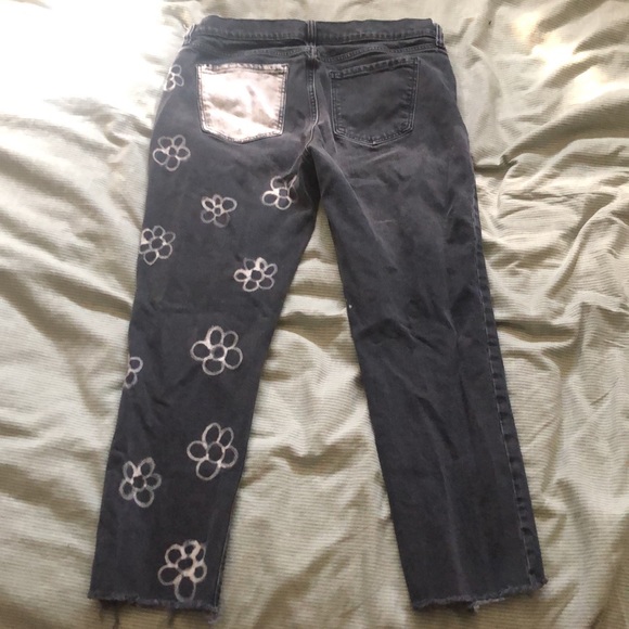 Custom bleached pattern jeans - Picture 2 of 2